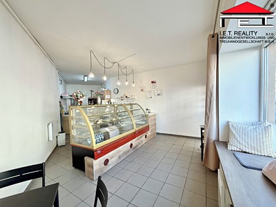 Pronájem komerčního prostoru, 40 m² (3 z 8)