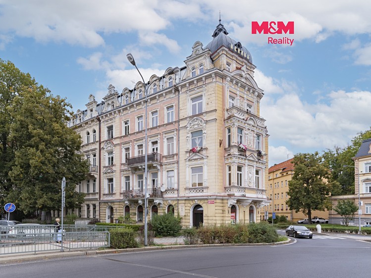 Комерційне приміщення на продаж, 340 м² (1 з 30)