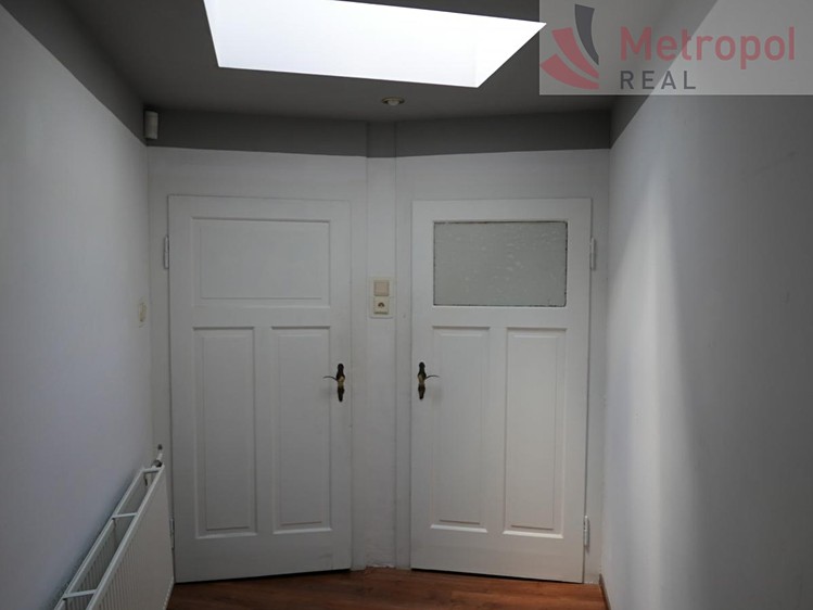 Gewerbefläche zum Kauf, 235 m² (18 von 27)