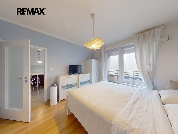 Prodej bytu 2+kk, 55 m² (5 z 23)