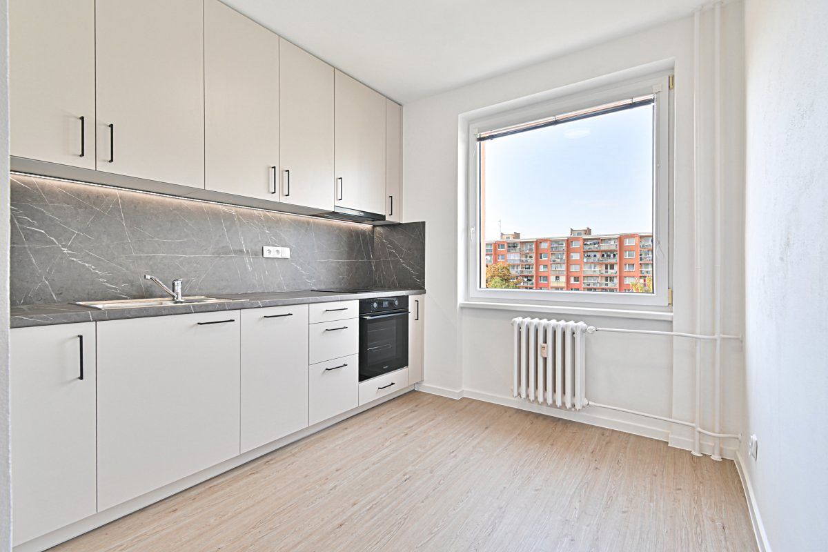 Pronájem bytu 1+1 38 m²