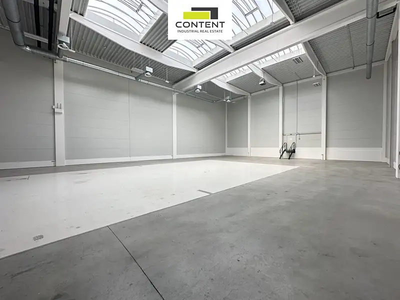 Pronájem výrobní haly, prostoru 943 m², Praha – náhled fotky 1