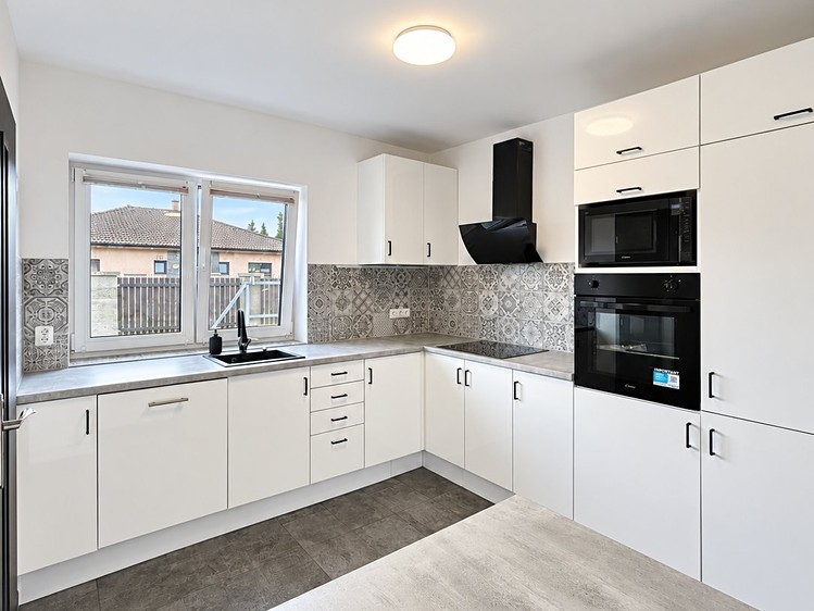 Prodej domu, 107 m² (1 z 18)
