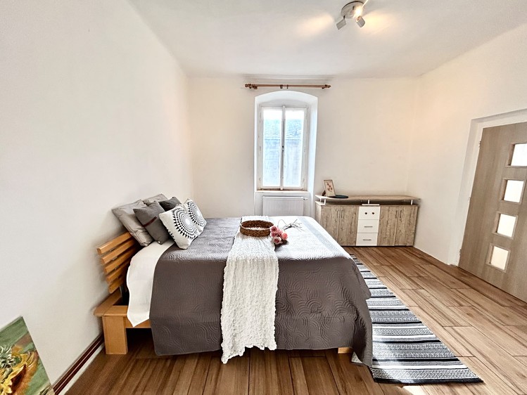 Квартира 2+1 в оренду, 66 м² (1 з 12)