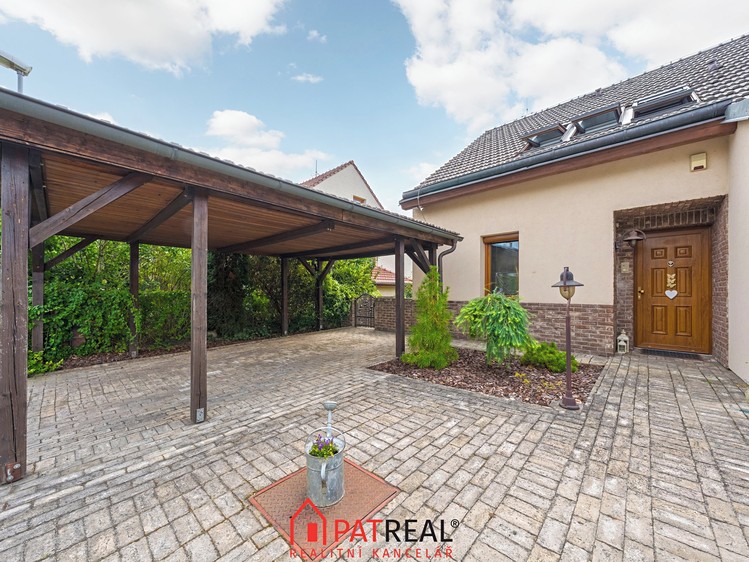 Prodej domu, 187 m² (43 z 53)