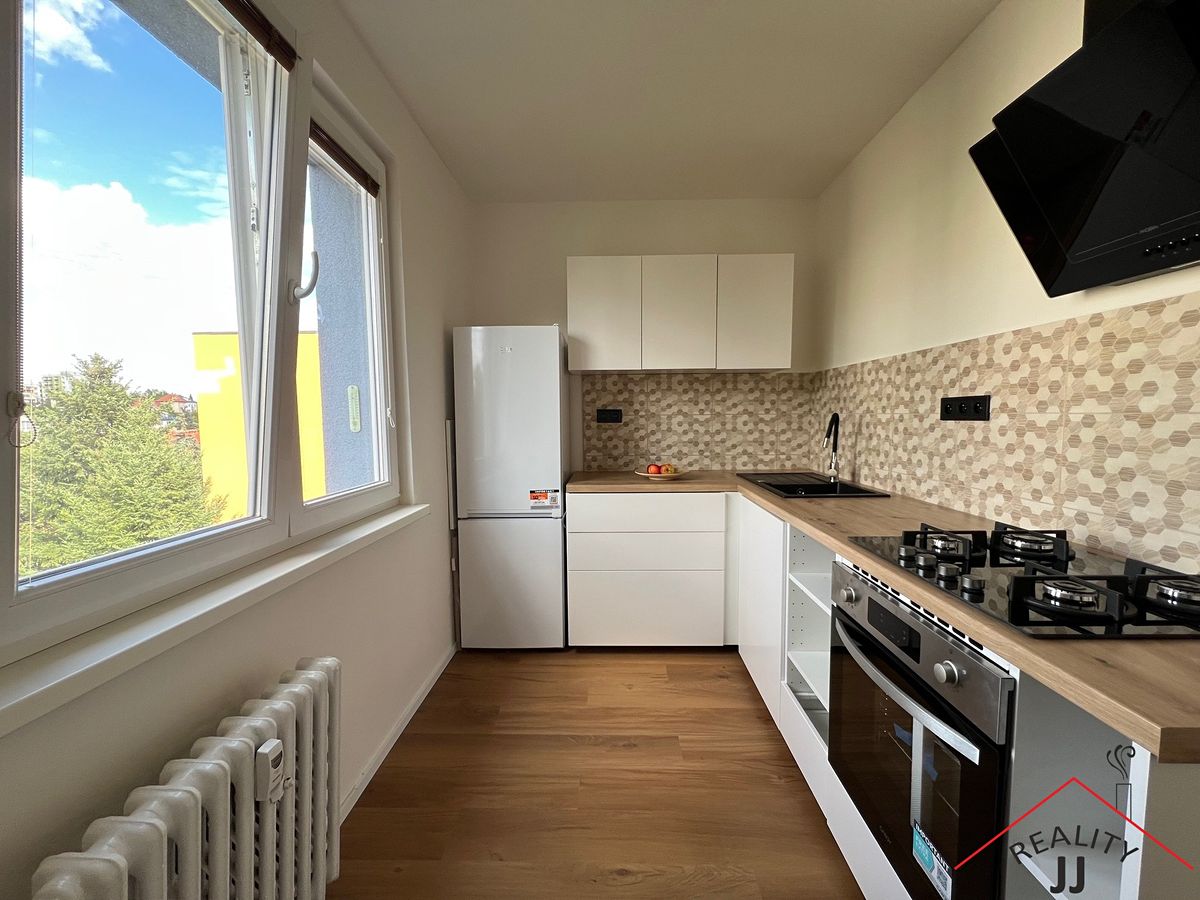 Pronájem bytu 2+1 57 m²