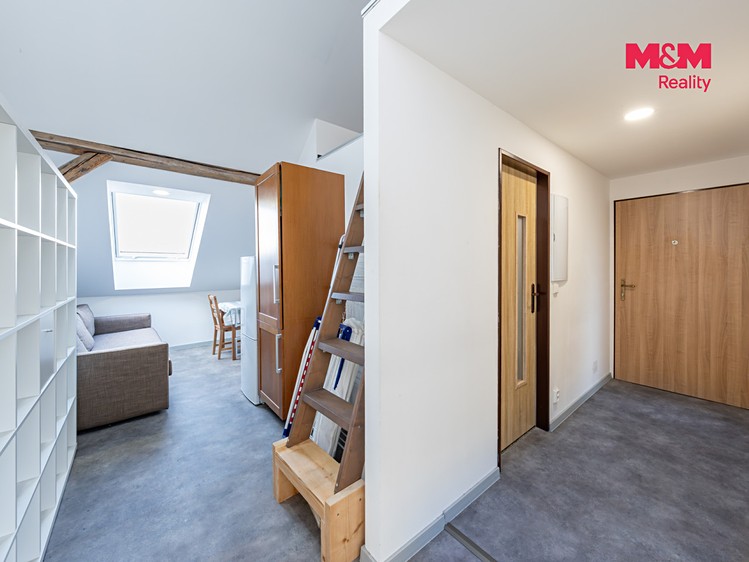 Prodej komerčního prostoru, 336 m² (16 z 30)