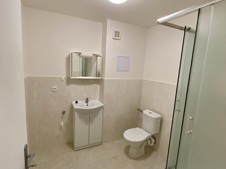 Pronájem bytu 1+kk, 29 m² (2 z 11)