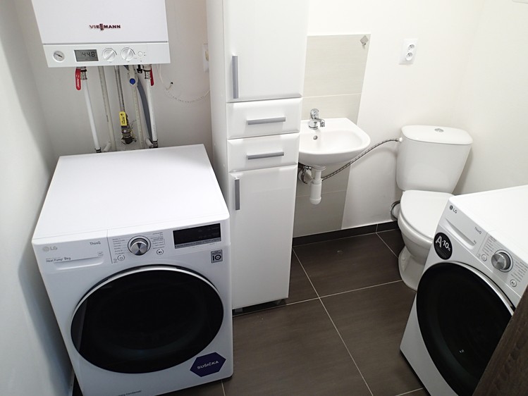 Будинок на продаж, 110 м² (25 з 32)
