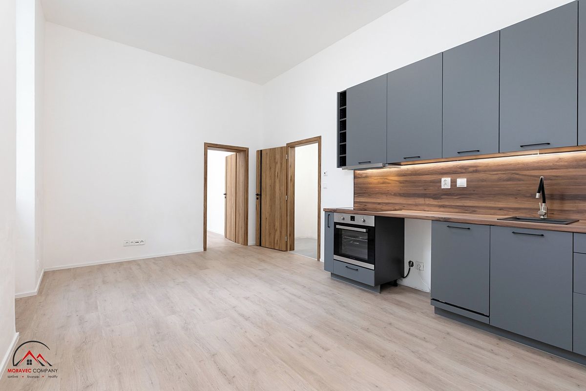 Pronájem bytu 2+kk 37 m², Ostrava – fotka 1 z 3