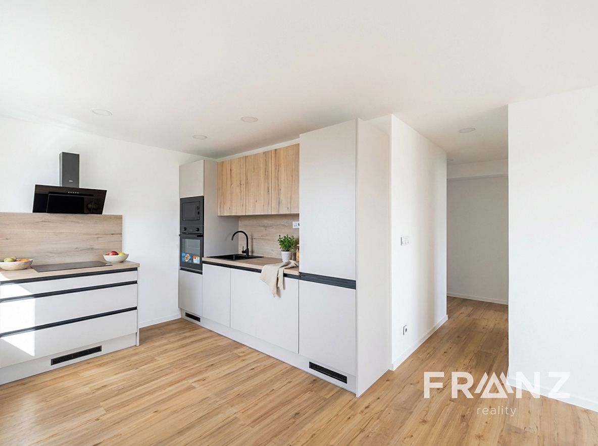 Pronájem bytu 2+kk 47 m² – fotografie 5