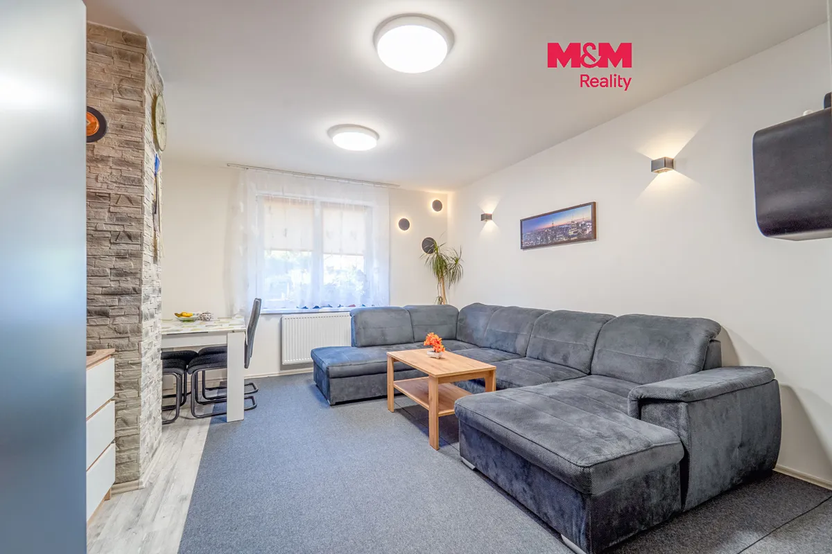 Prodej rodinného domu 353 m², pozemek 515 m²