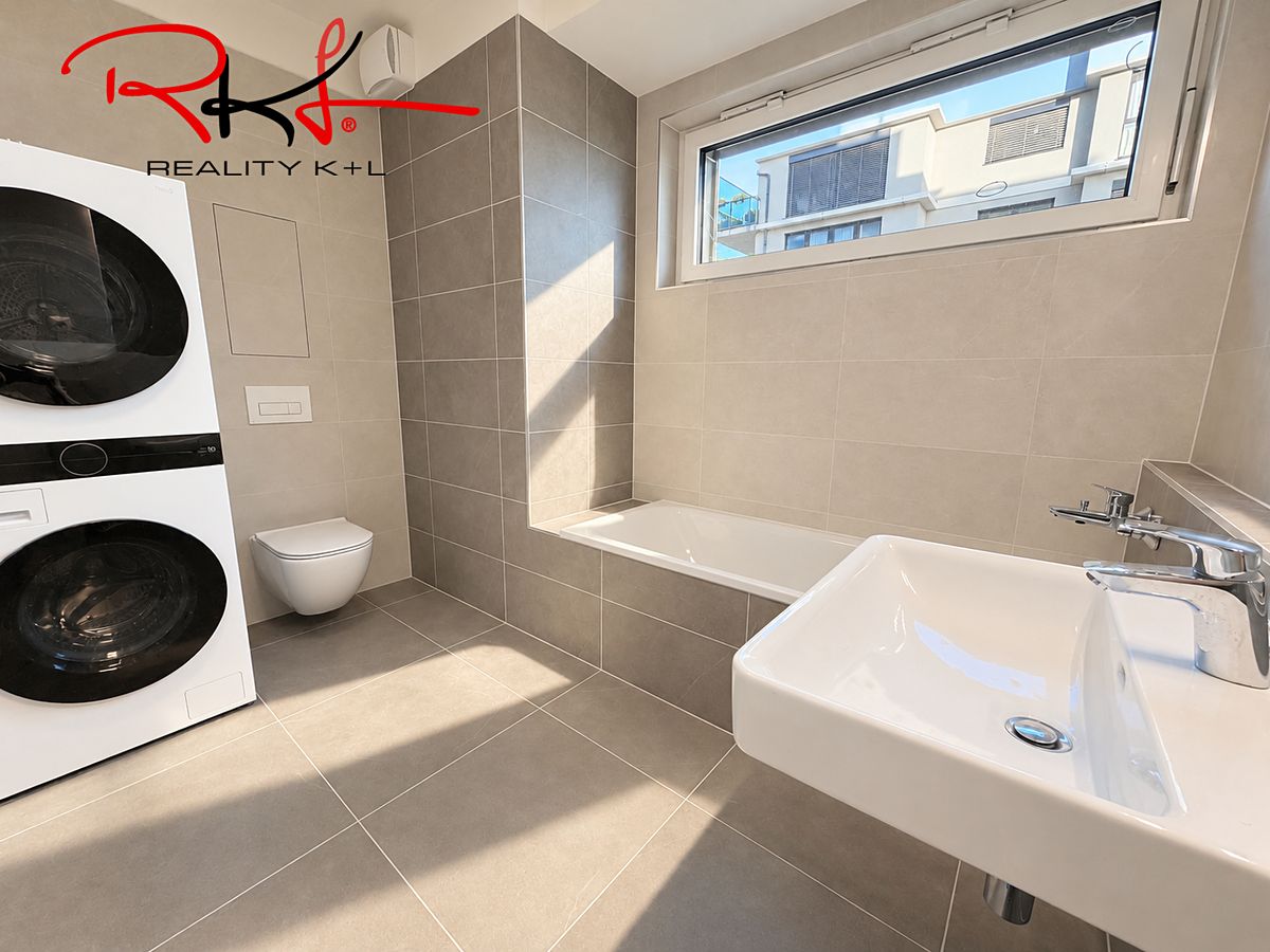 Pronájem bytu 2+kk 53 m² – fotografie 4