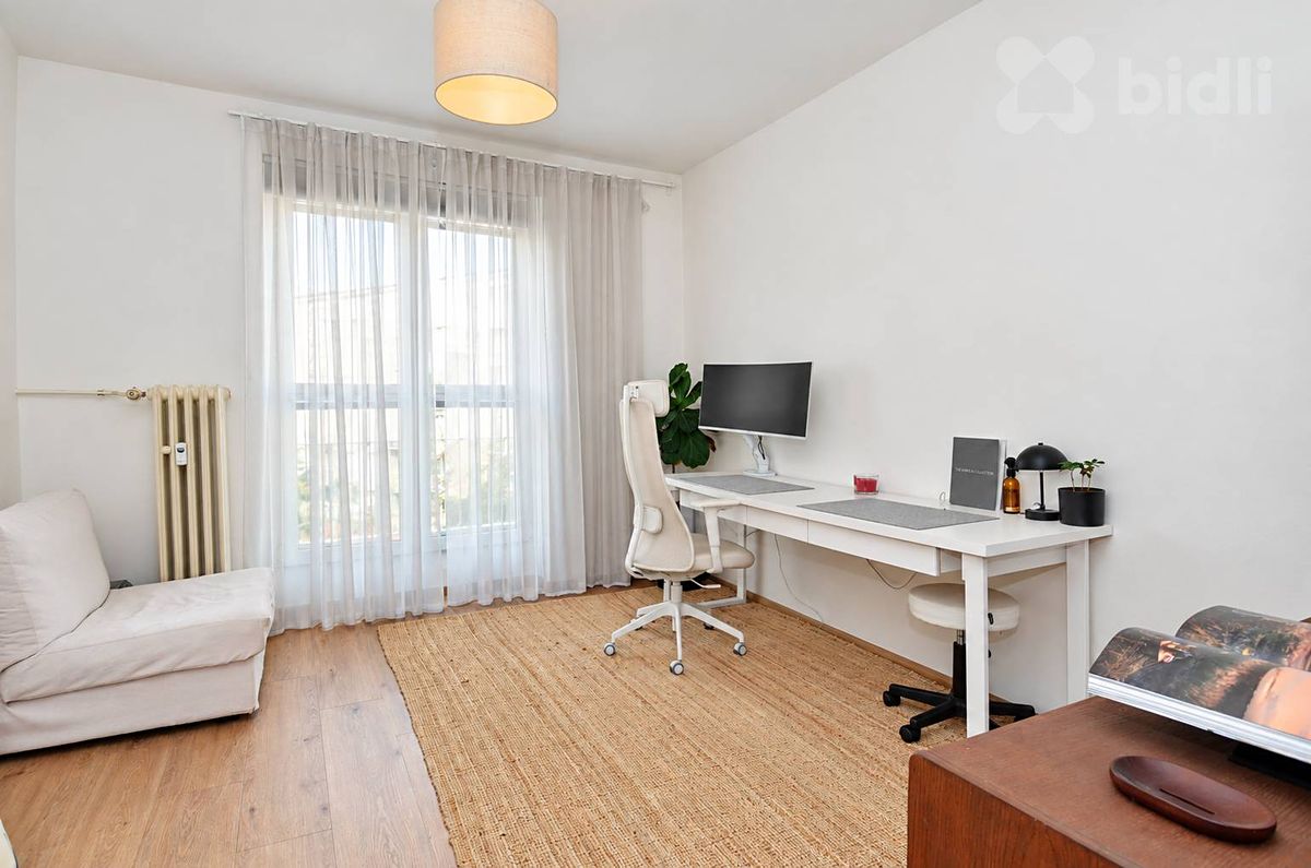 Pronájem bytu 2+1 57 m² – fotografie 4