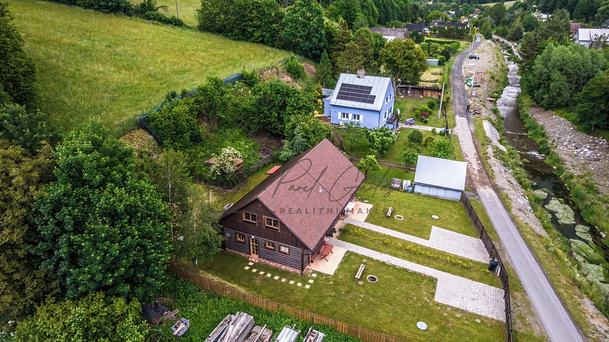 Prodej chalupy 180 m², pozemek 1051 m²