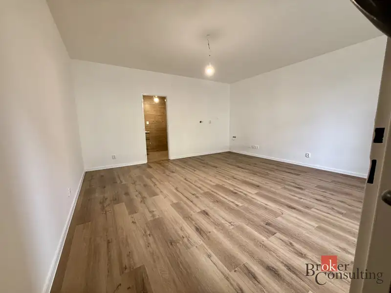 Prodej bytu 1+kk 34 m², Ostrava – náhled fotky 2