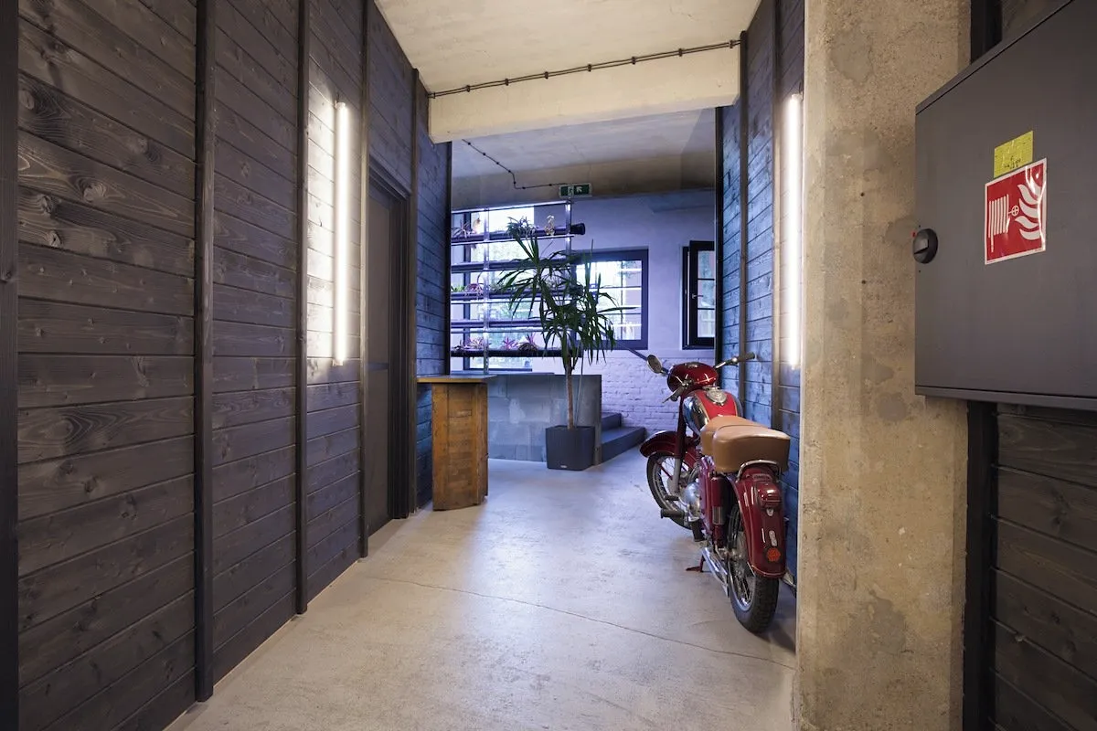 Pronájem kanceláře 50 m² — fotografie 25