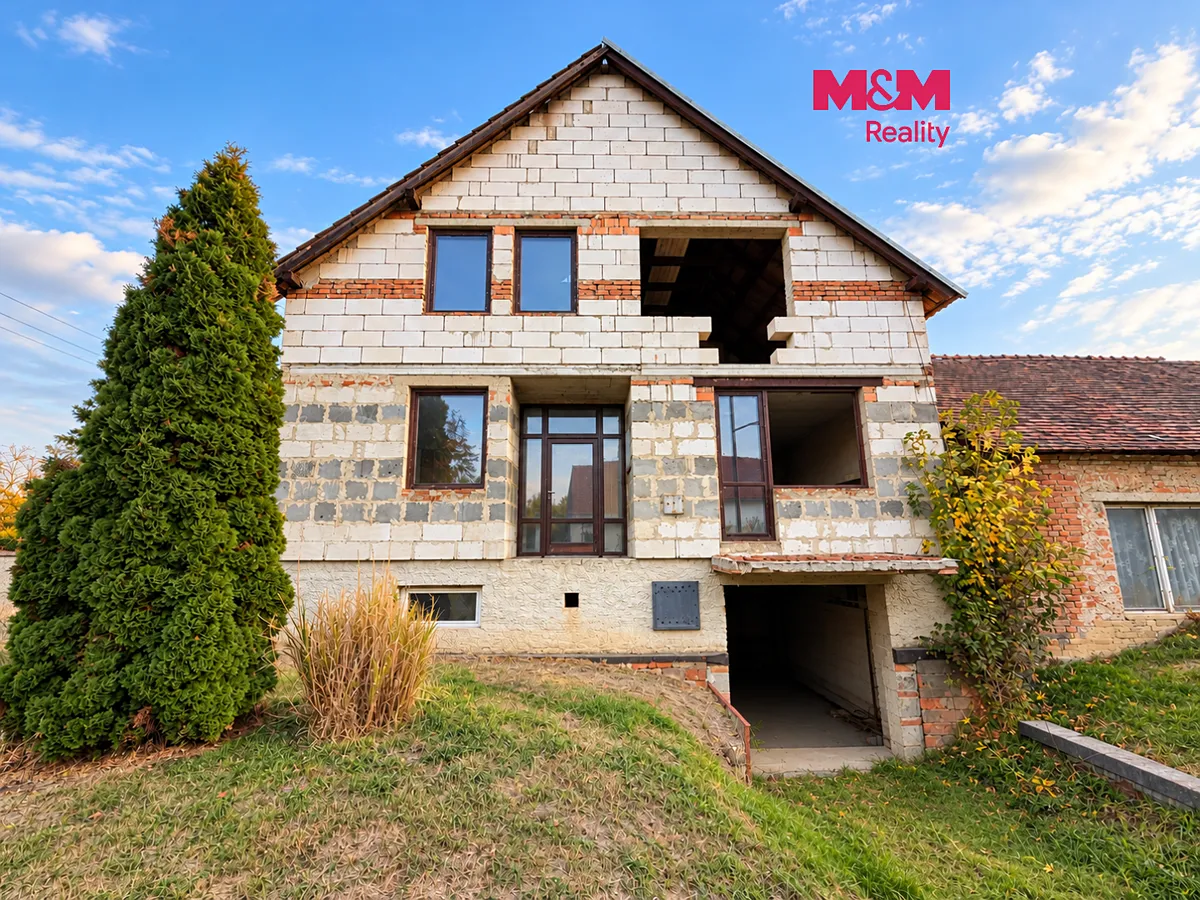 Prodej rodinného domu 227 m², pozemek 225 m²