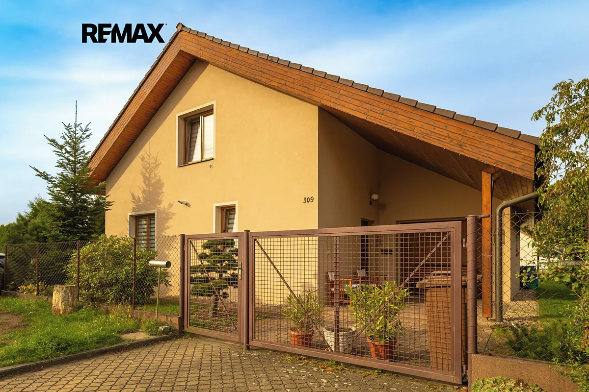 Prodej rodinného domu 155 m², pozemek 614 m²