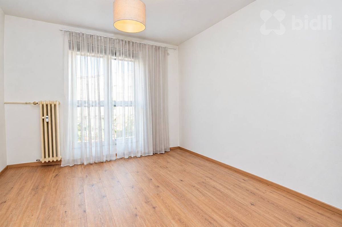 Pronájem bytu 2+1 57 m² – fotografie 3