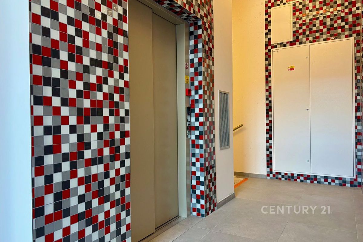 Pronájem bytu 1+kk 27 m² – fotografie 2