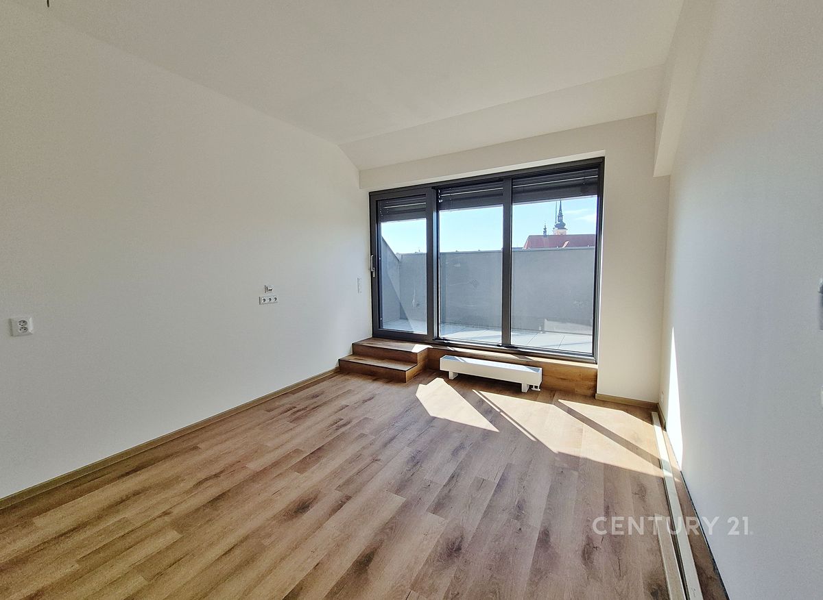 Pronájem bytu 2+kk 47 m²