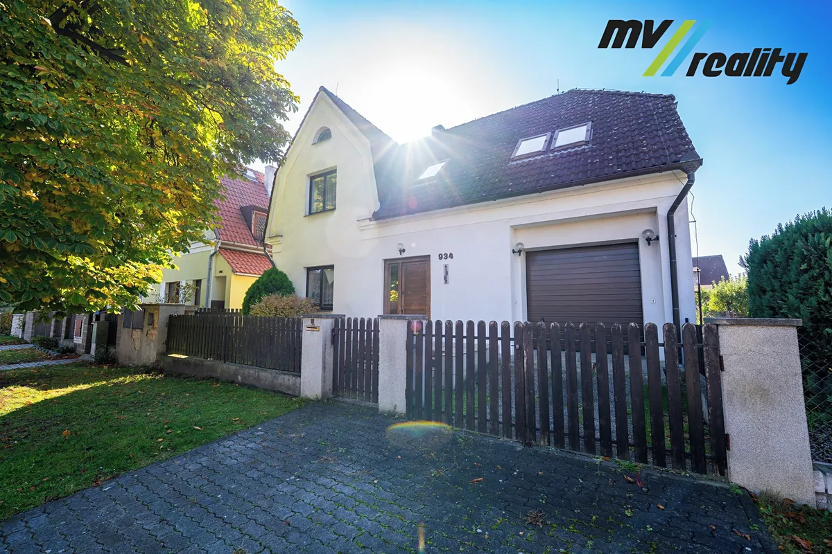 Prodej rodinného domu 202 m², pozemek 209 m²