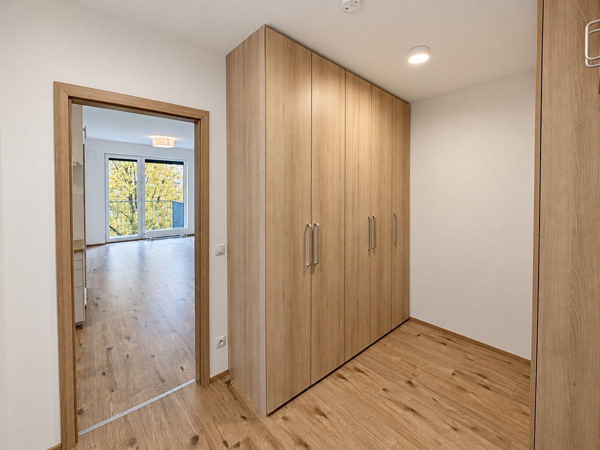 Pronájem bytu 2+kk 54 m² – fotografie 2