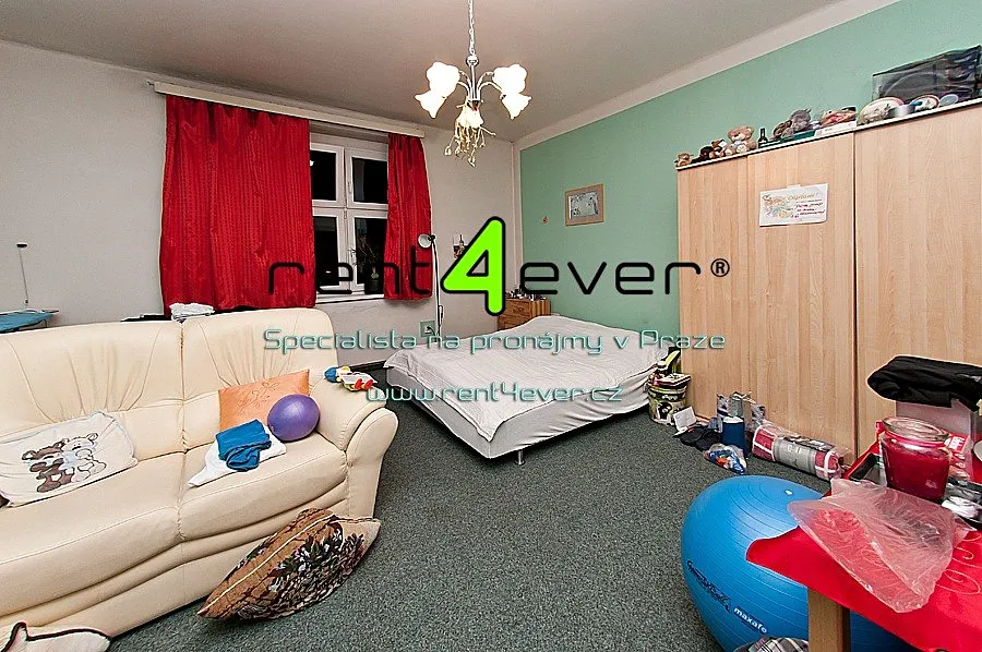 Pronájem bytu 1+1 33 m²