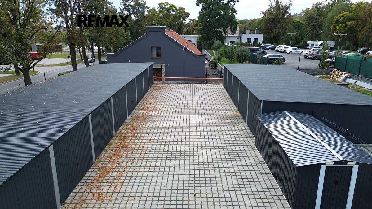 Pronájem garáže 18 m²