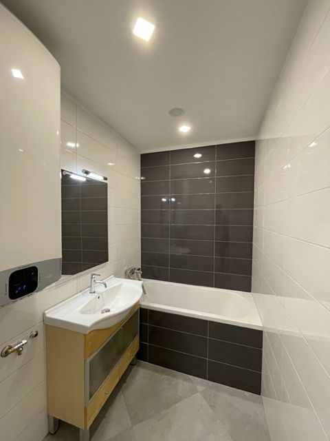 Pronájem bytu 1+kk 32 m² – fotografie 3