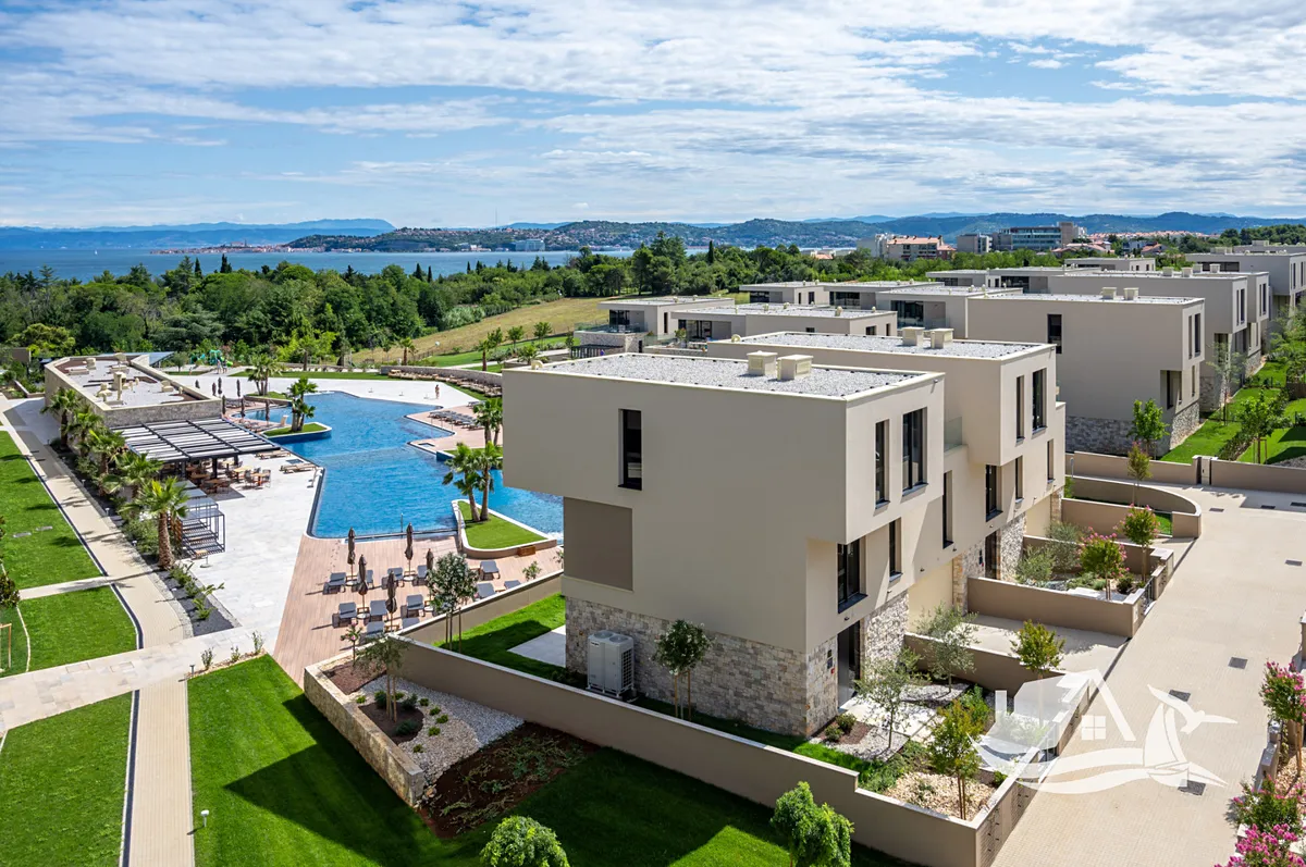 Prodej rodinného domu 200 m², pozemek 205 m²