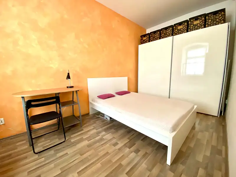 Pronájem bytu 1+1 28 m², Brno – náhled fotky 1