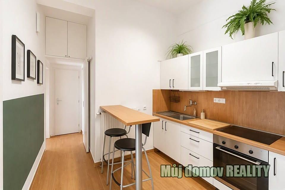 Pronájem bytu 2+1 55 m² – fotografie 2