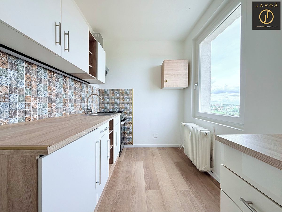 Pronájem bytu 2+1 59 m² – fotografie 2