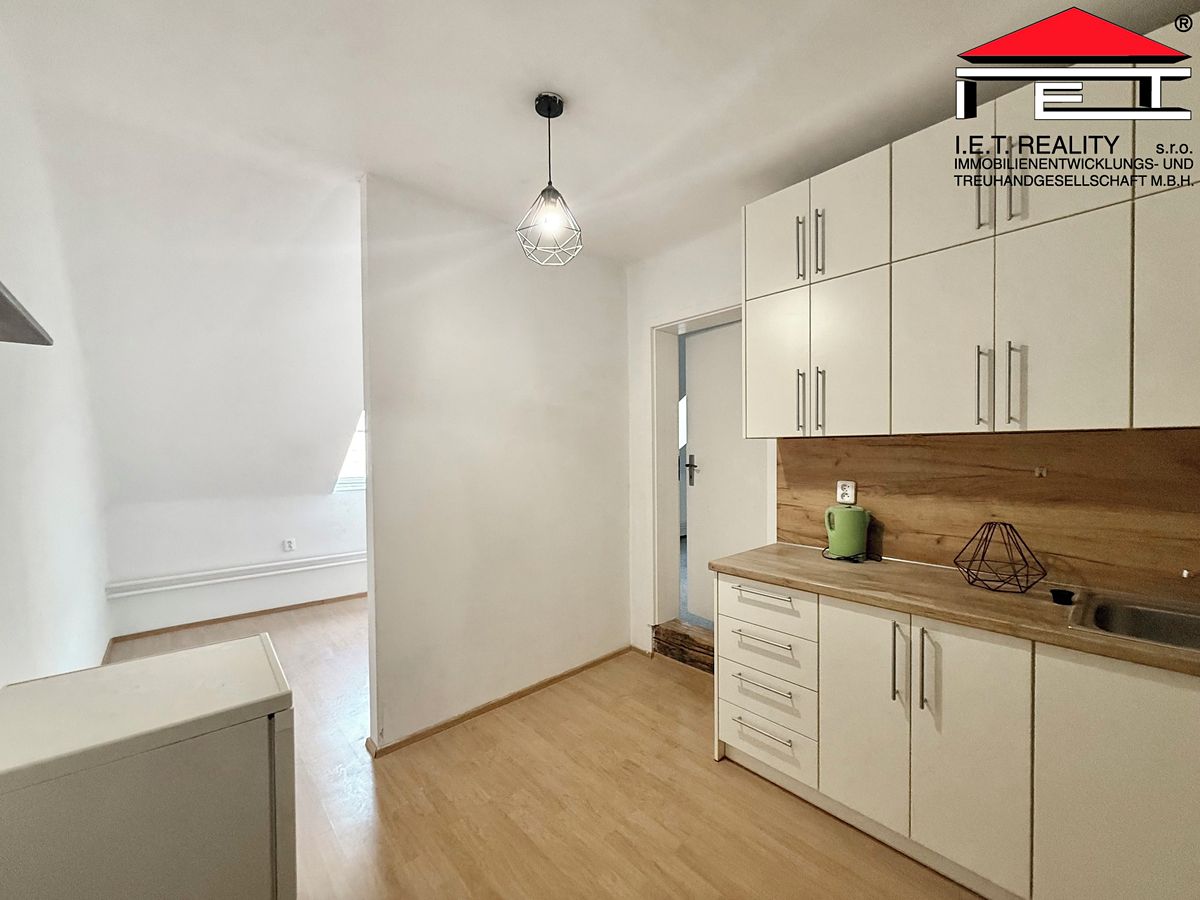 Pronájem bytu 1+1 39 m² – fotografie 2