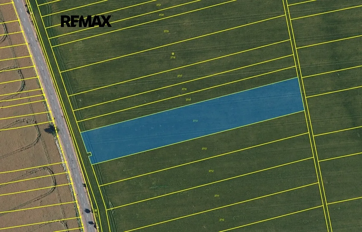Prodej pole 5795 m²