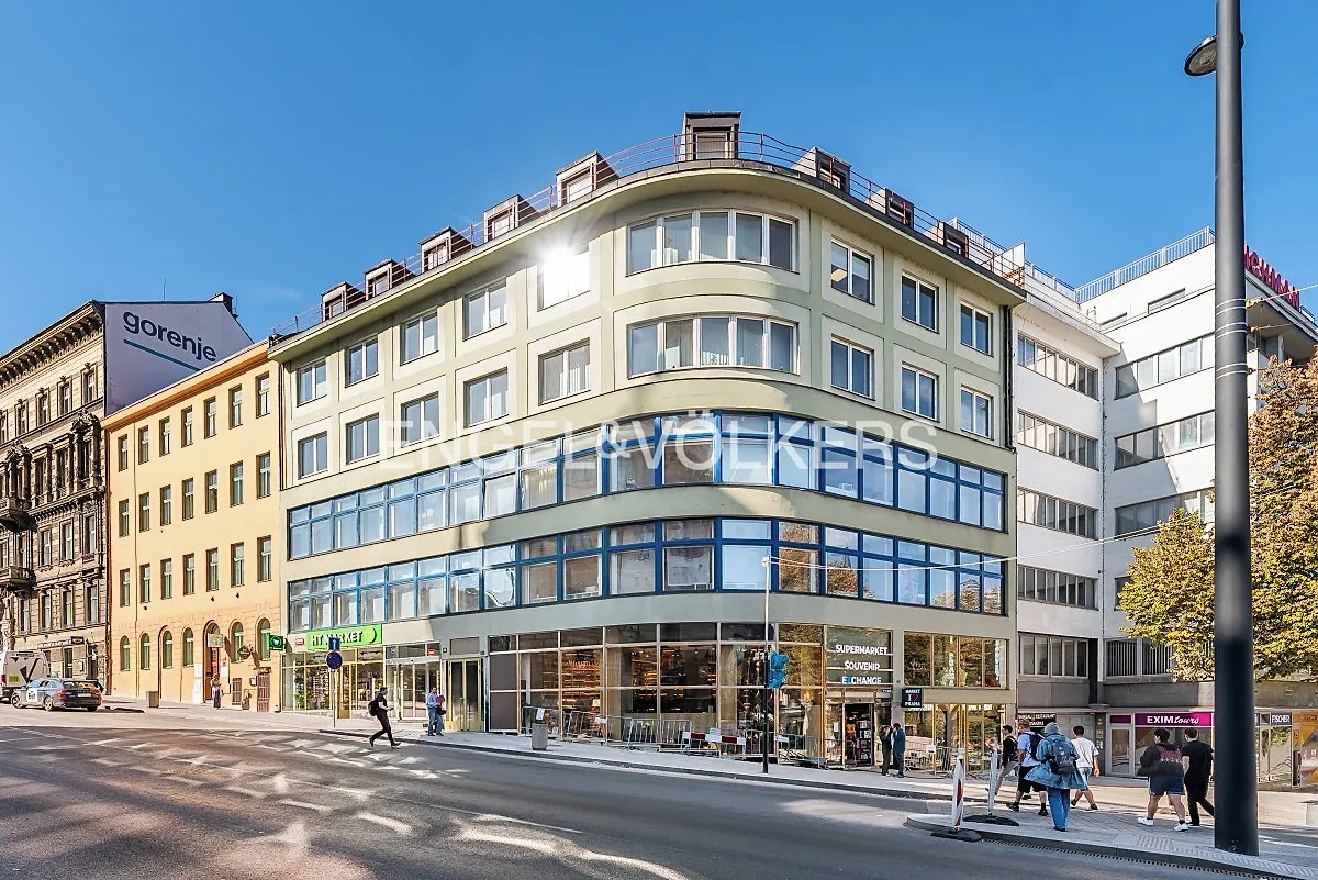 Pronájem kanceláře 91 m²