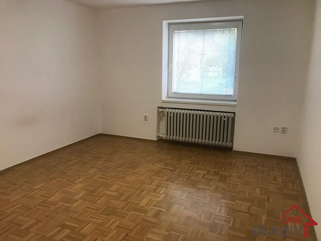 Pronájem bytu 2+kk 50 m² – fotografie 3