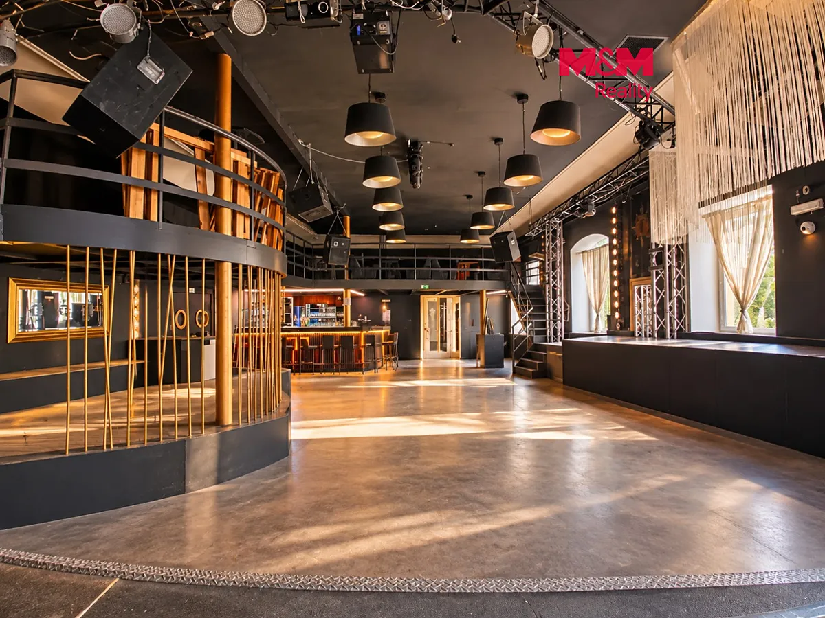 Pronájem restaurace 188 m²