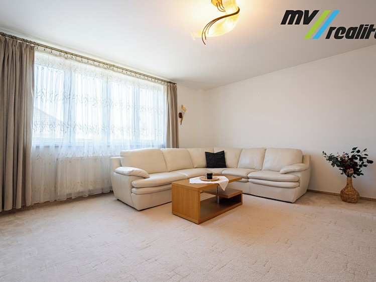 Haus zum Kauf, 300 m² (3 von 31)
