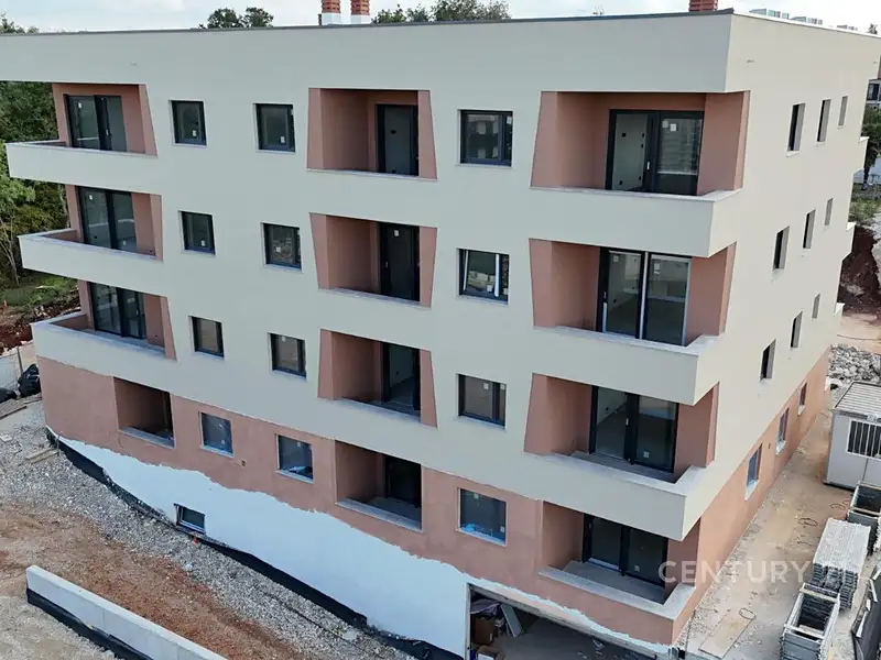Prodej bytu 1+1 48 m², Poreč – náhled fotky 1