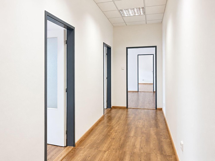 Комерційне приміщення в оренду, 145 м² (10 з 23)