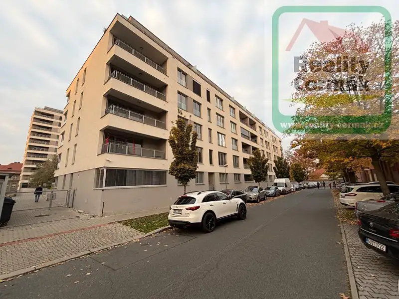 Prodej bytu 1+kk 36 m², Plzeň – náhled fotky 1