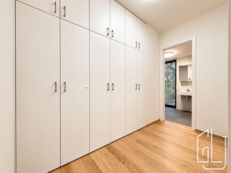 Pronájem bytu 3+kk, 100 m² (11 z 19)
