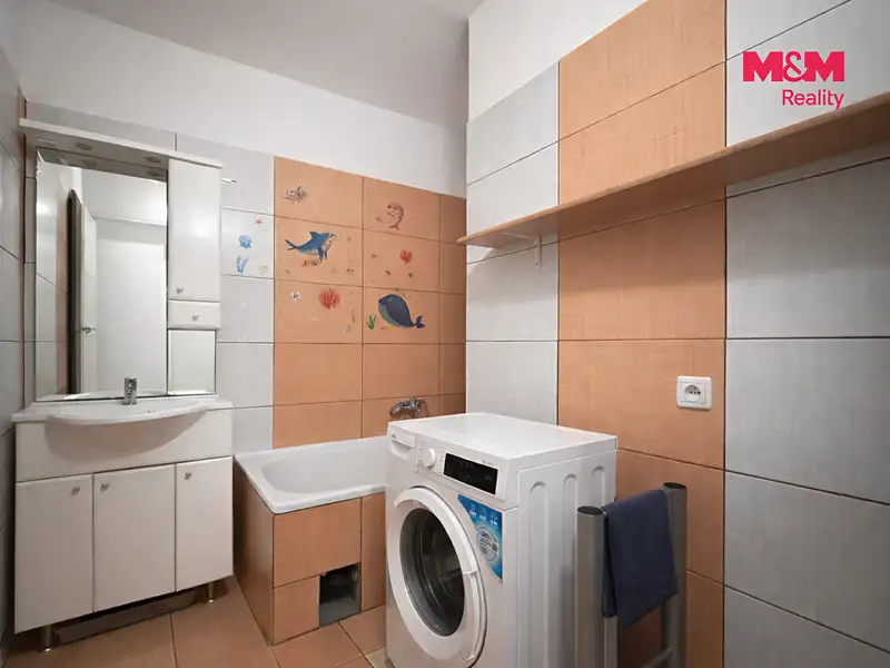 Prodej bytu 4+1 80 m², Jirkov – náhled fotky 3