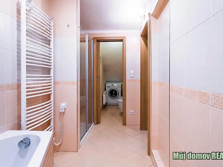 Будинок в оренду, 1 300 м² (20 з 29)