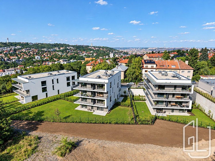 Pronájem bytu 3+kk, 100 m² (19 z 19)