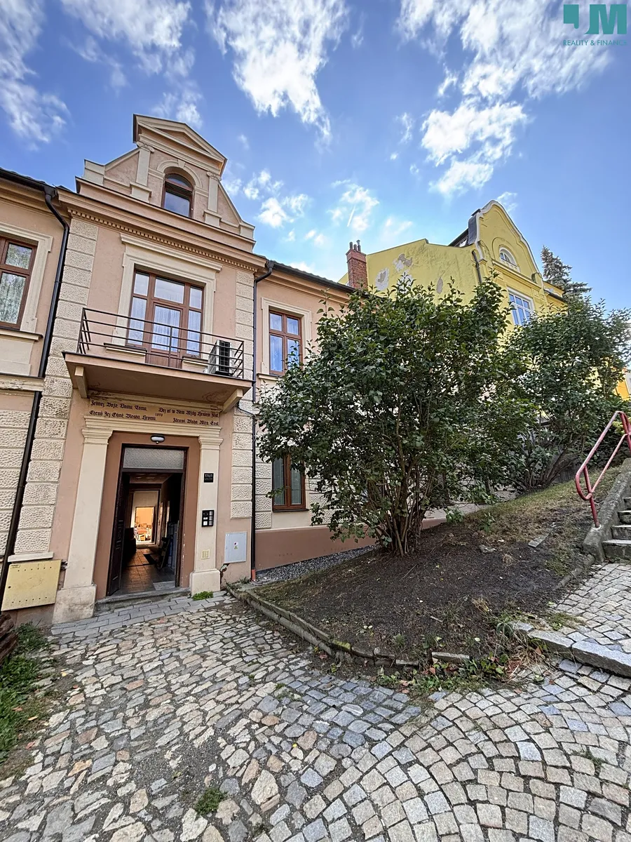 Pronájem bytu 2+kk 49 m²