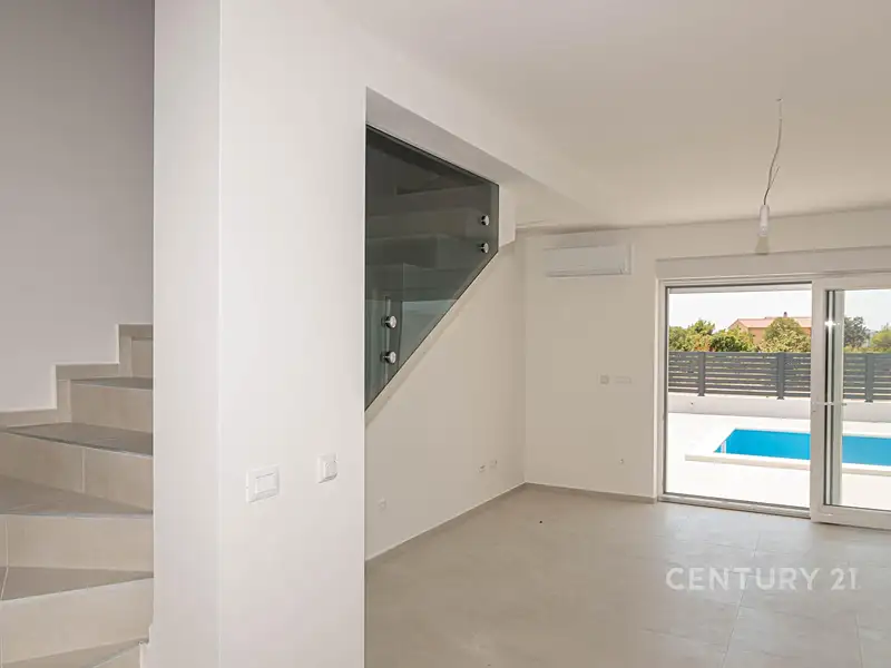 Prodej bytu 3+1 92 m², Vodice – náhled fotky 3